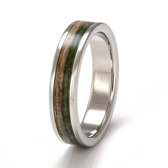 Steel Ring 5mm Flat with Wood Inlay & Moss