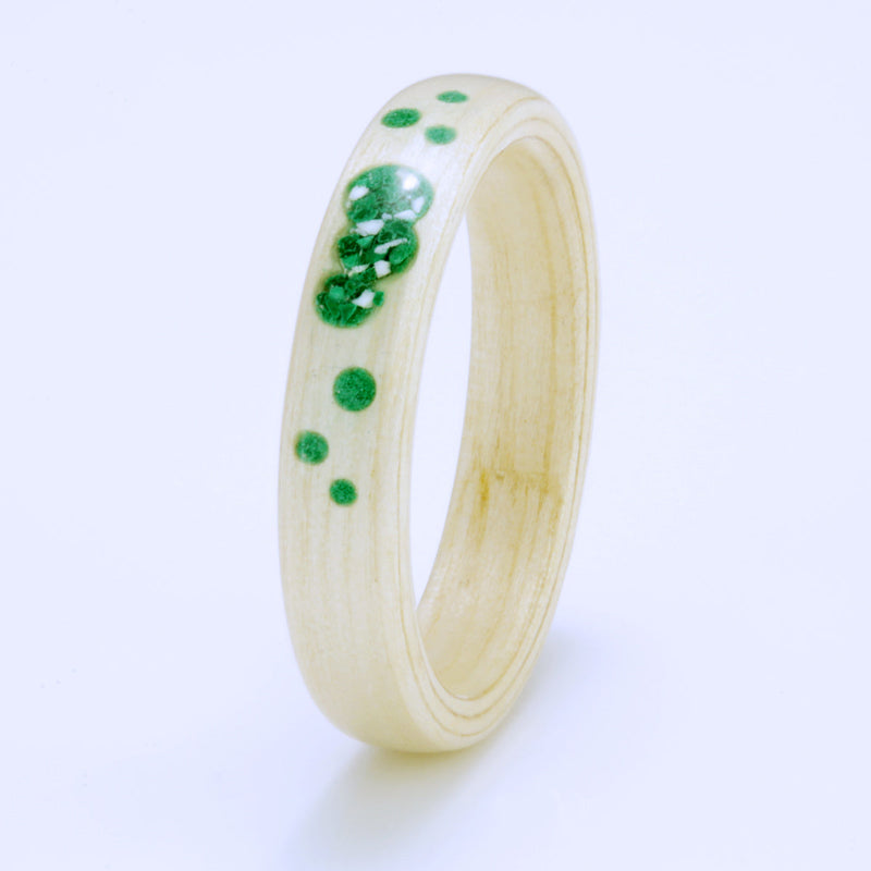 Willow with Malachite & Shell by Eco Wood Rings