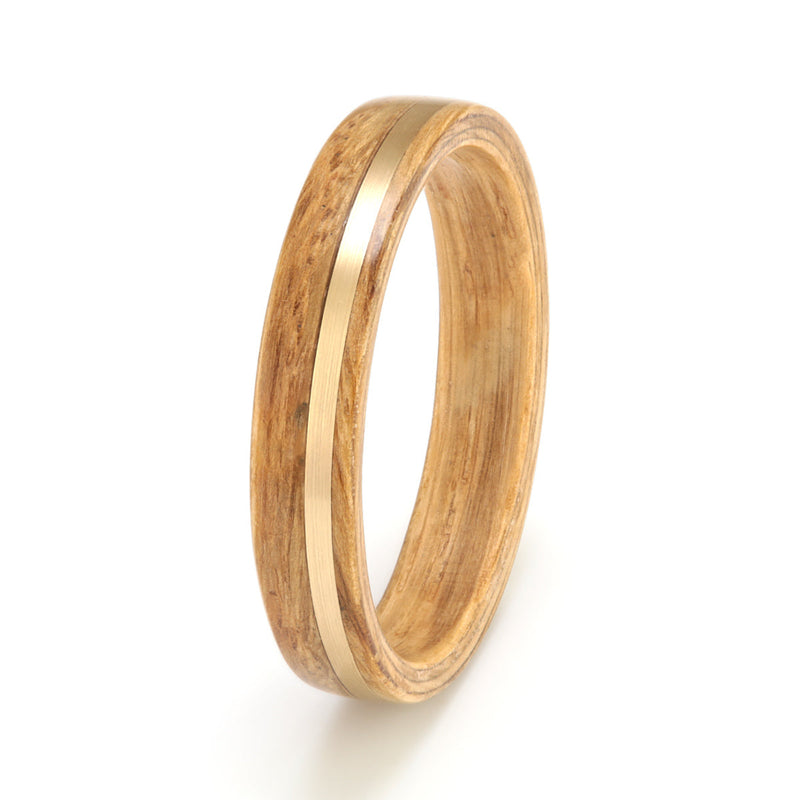 Oak Ring 4mm with Yellow Gold by Eco Wood Rings